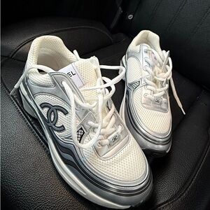 Chic White & Silver Women's Sneakers